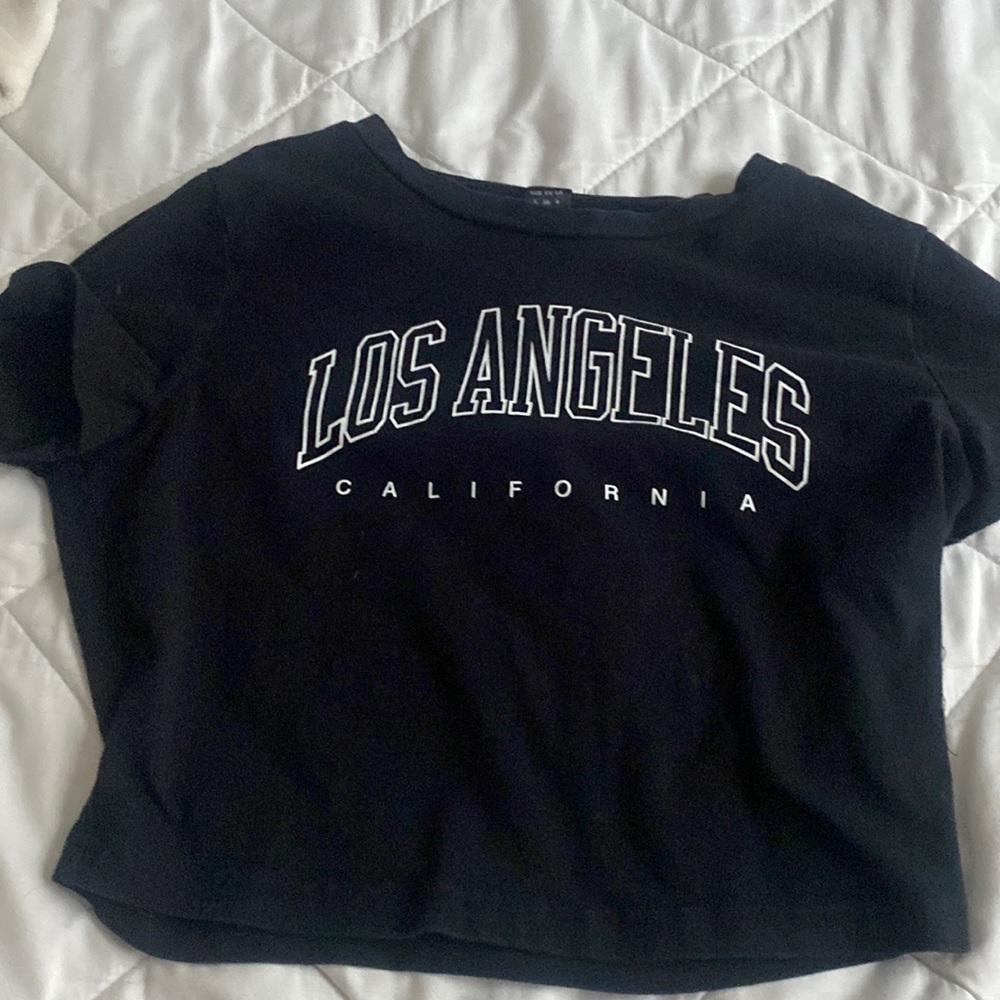 Letter graphic tee